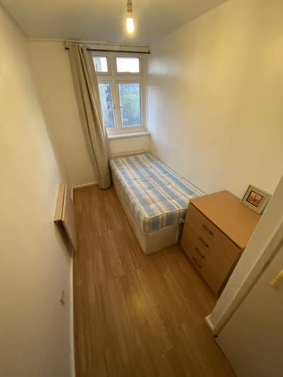Single Room at Bermondsey. Main Photo