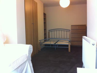 En-Suite Female House Near Town Centre Main Photo