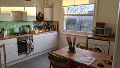 Lovely Double in Large 3 Bed Flat East Dulwich Main Photo