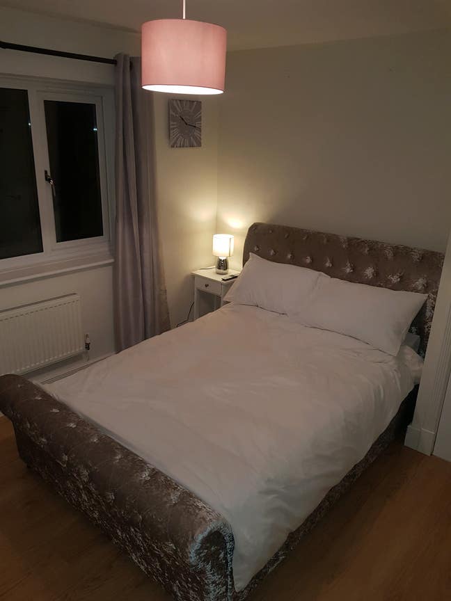 Double furnished room Main Photo
