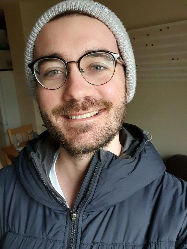 Friendly 27 year old gay/ queer guy :) Main Photo