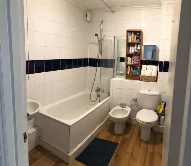 Double in 3 bed Flat Goldhawk Road Main Photo