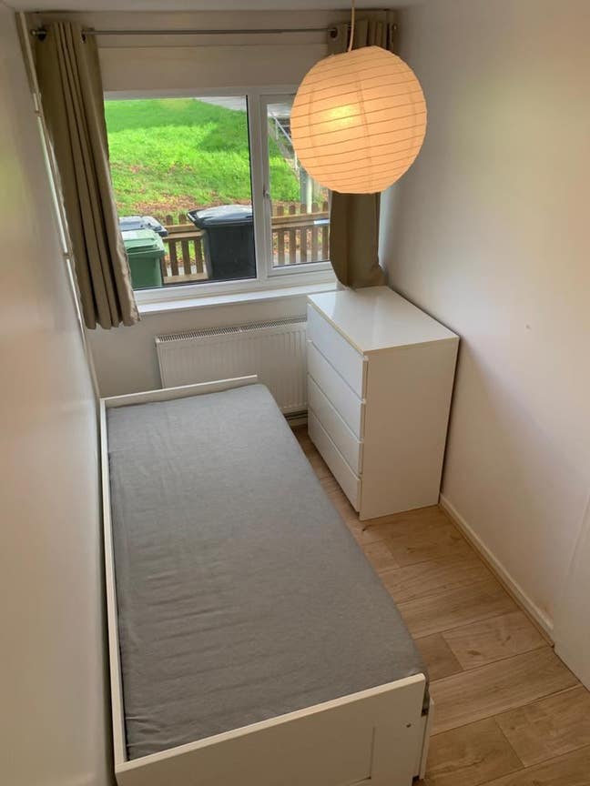 Newly refurbished room available now  Main Photo