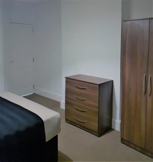 Private, Spacious Double Room, Overlooking Garden Main Photo