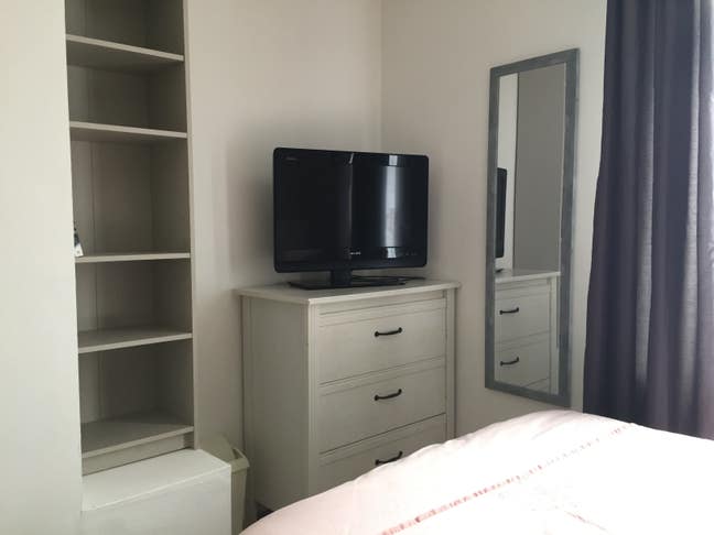 Large Double Room Main Photo