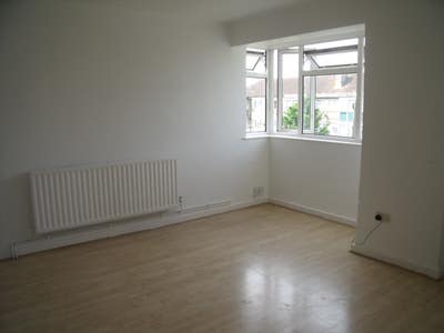 Double Bedroom in Barking Main Photo