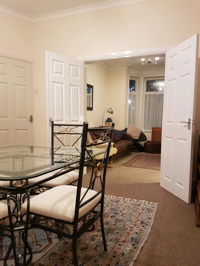 Only £585. Amazing Location and House. Main Photo