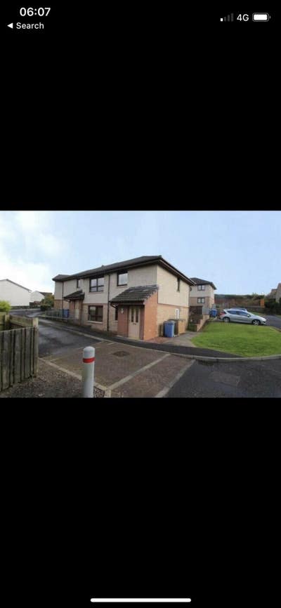 1 bed upstairs flat Main Photo