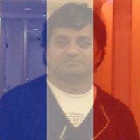 Looking room for share Main Photo