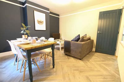 Newly Refurbished To High Standard - All Bills Inc Main Photo