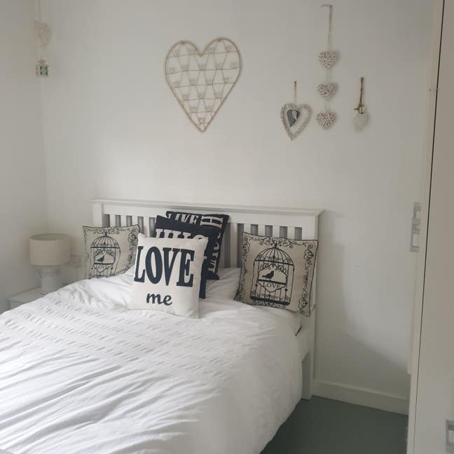 Room to rent Main Photo