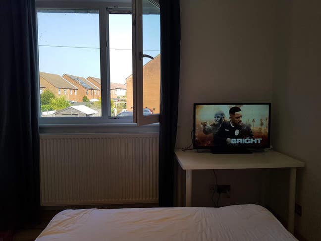 Furnished  single/double rooms available  fnow Main Photo