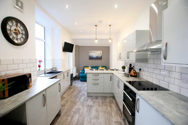 £575. double ensuite room available  Main Photo