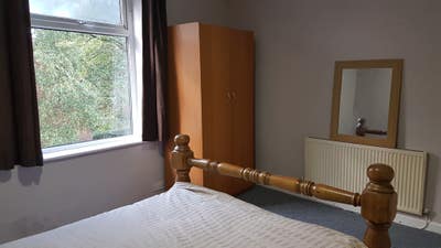 Large furnished double - 1 mile to Man city centre Main Photo