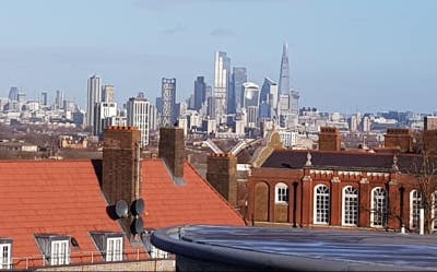 Share with 1 other, panoramic views, own bathroom! Main Photo