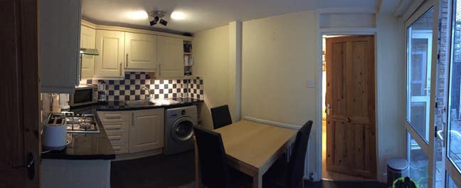 2 Double Bed Flat by Euston & Euston Square St Main Photo