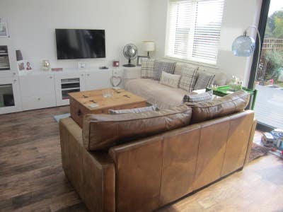 Large Double room with shower room Main Photo