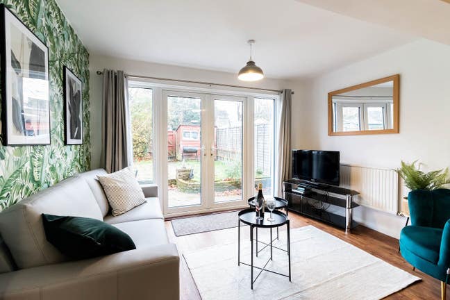 Your Own Fantastic Space To Call Home 📞🏡 Main Photo