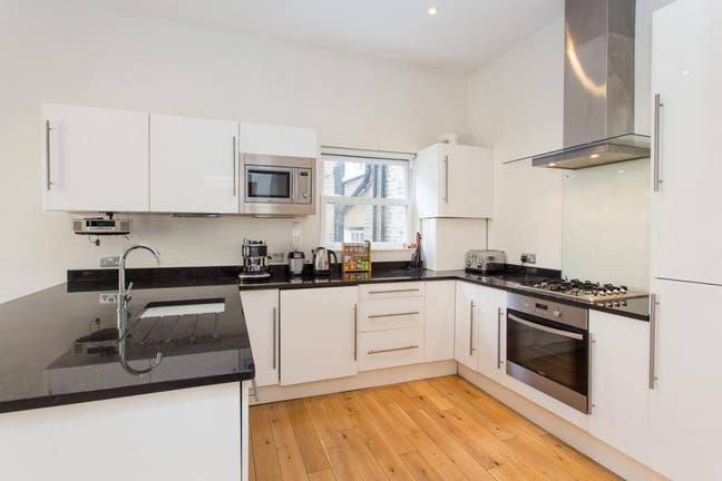 Luxury Flat off Ladbroke Grove Main Photo