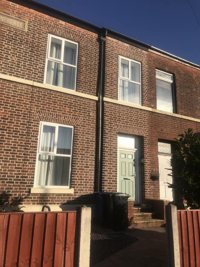 X 1 Room to Rent All Bills Included and Wifi  Main Photo