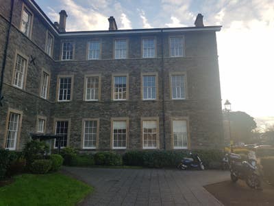 A perfect solution for both? Main Photo