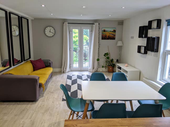 Cosy double in lovely NW London flat Main Photo