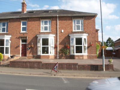 Shared House in Evesham Main Photo