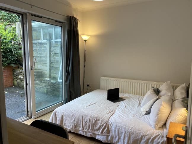 ⭐️ &pound;600pcm  Furnished  Double room Main Photo