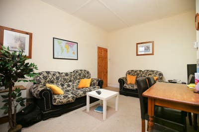 192 Hampstead: Warm Rooms in a Central Location Main Photo