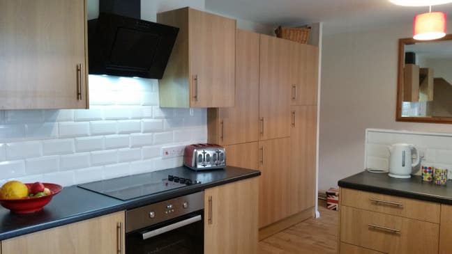 5 bed home. Bills included Main Photo