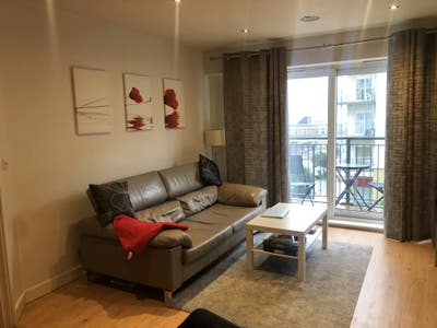 Double room in a 2 bed flat In Colindale  Main Photo