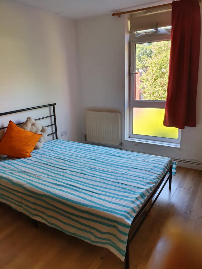 Quiet & Cozy Room in Sandbourne Main Photo