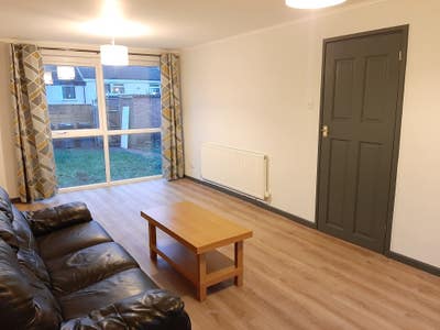 3 Bedroom House - Triumph Close - CV2 5Aq Main Photo