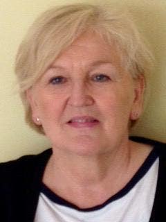 Mature Professional Female seeks lodgings Main Photo