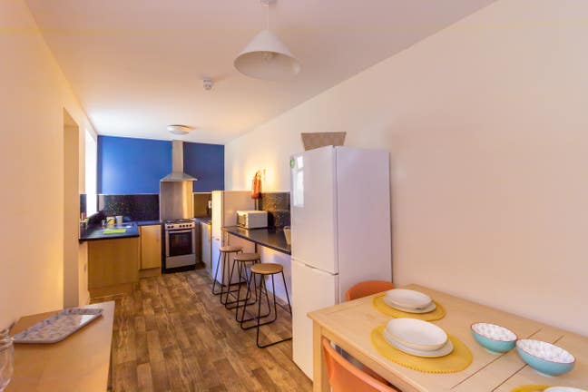 NEW! High Quality Ensuite Rooms in a Shared House Main Photo