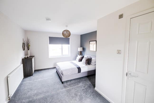 Double Room Available  Main Photo