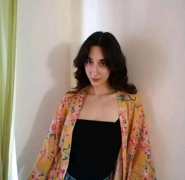 Looking for a home, Roza (30, F), Sommelier   Main Photo