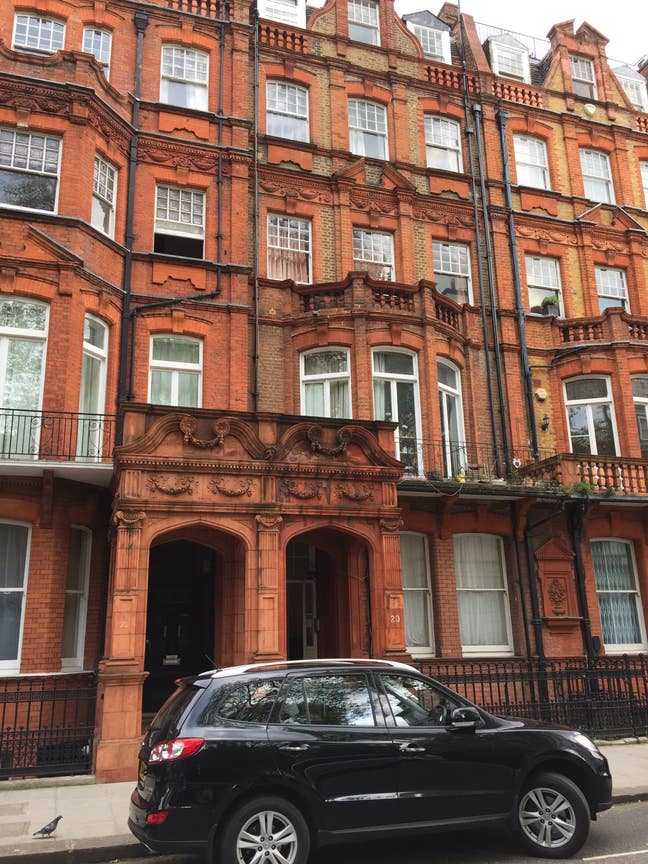 A bright Single Bedsit in South Kensington  Main Photo