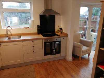 House Share Residential Street Canterbury Main Photo