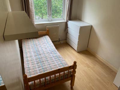 Single room in Camberwell/ Oval Main Photo