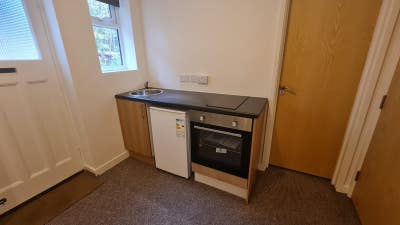 Studio Available Bills included Main Photo