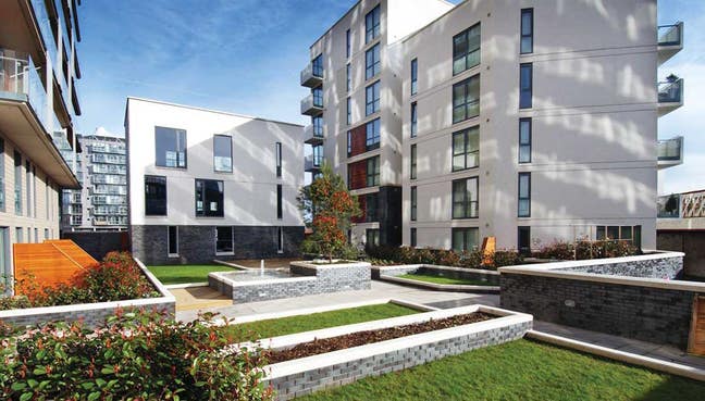 ✨XL Double Room 🚿En-suite 🏙️ City Centre Main Photo