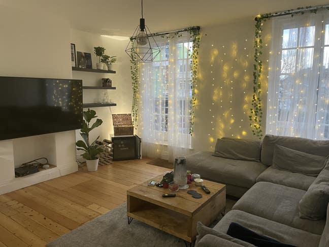 Chilled House Share Main Photo