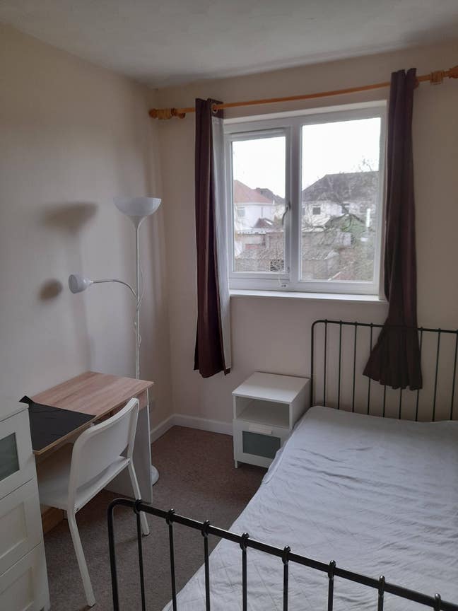 Single room in friendly house in Filton Main Photo