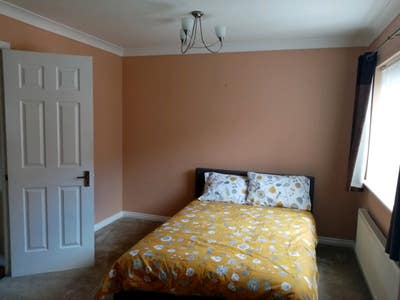 Double Room in Repton Park  Main Photo