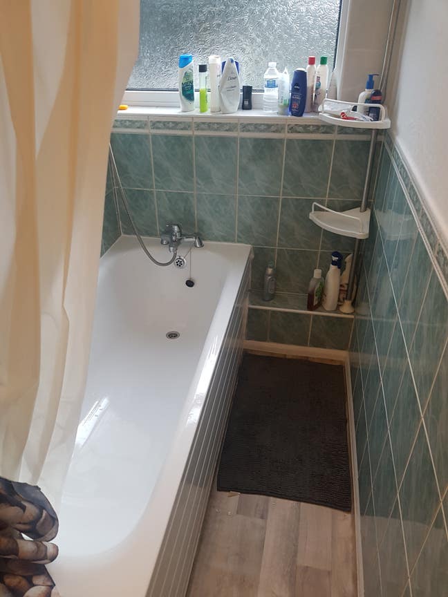 Beautiful one double room to rent in Grays. Main Photo