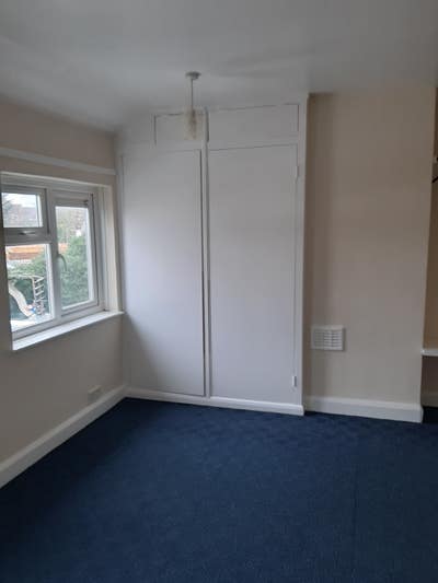 Room to rent Main Photo