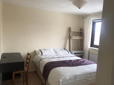 3 Double Bedrooms available Main Photo