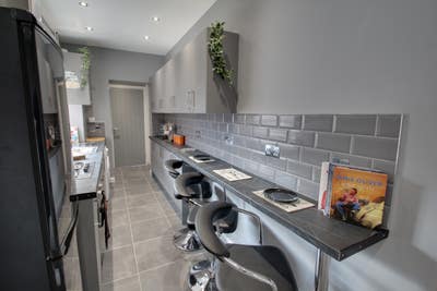 Double Room in Premium Modern House Main Photo