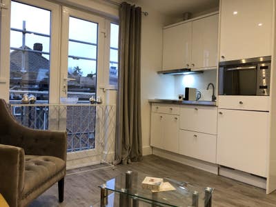 Studio flat for rent  Main Photo